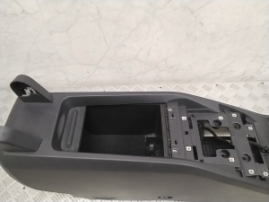 Ford Mustang Mach-E Mach-E (2020–2026) Center console LJ8BR045K12A - 2