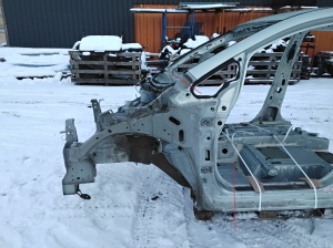 NISSAN Leaf II (2017–2026) Front quarter panel - 4