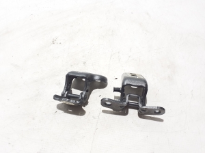 RENAULT Scenic E-Tech I (2024–2026) Front door top hinge 804005861R - 3