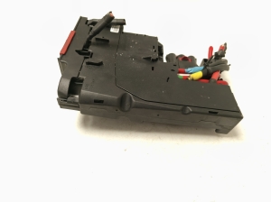 Mercedes Benz C-Class 204 (2007–2014) Pluskabel-Klemme A2075401850 - 5