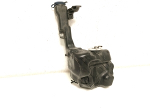Mercedes Benz C-Class 204 (2007–2014) Front washer fluid reservoir A2048602060 - 3
