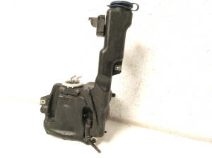 Mercedes Benz C-Class 204 (2007–2014) Front washer fluid reservoir A2048602060 - 6