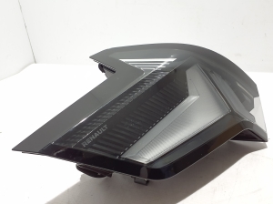 RENAULT Scenic E-Tech I (2024–2026) Eckleuchte hinten 265559263R - 3