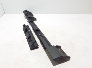 RENAULT Scenic E-Tech I (2024–2026) Exterior sill trim bracket 764580264R - 3