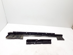 RENAULT Scenic E-Tech I (2024–2026) Exterior sill trim bracket 764580264R - 4