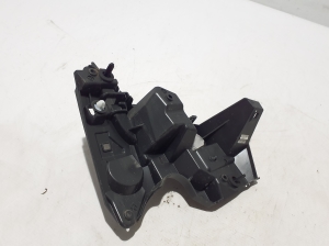 RENAULT Scenic E-Tech I (2024–2026) Rear bumper bracket 269464973R - 2