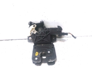AUDI A4 B7 (2004–2008) Trunk lid lock 8P4827505 - 5