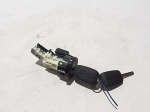 Dacia Sandero III (2021–2026) Ignition switch 806015619R - 2