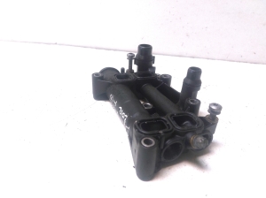 BMW 5 SERIES F10 (2010–2017) Ölfilterhalter 70379335 - 4