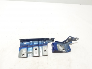   Front fender bracket  - 641C11654R 