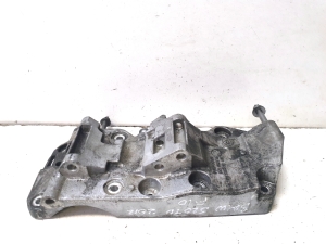 BMW 5 SERIES F10 (2010–2017) Lichtmaschinenhalter 1116850686305 - 4