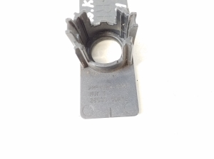 Infiniti Q30 (2015–2018) Rear parking sensor holder 285335DA1E - 2