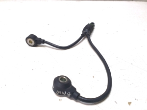 BMW 5 SERIES F10 (2010–2017) Klopfsensor 1435485 - 3