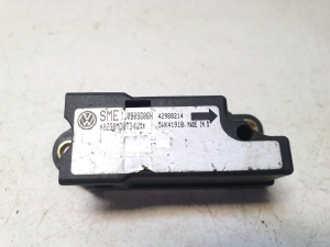 Volkswagen Passat B5 (1997–2005) Airbagsensor IJ0909606N
