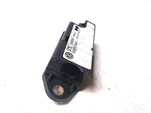 Volkswagen Passat B5 (1997–2005) Airbagsensor IJ0909606N - 2
