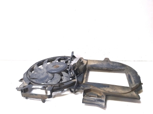AUDI A4 B7 (2004–2008) Kühlerlüfter und seine Teile 8E0959501T - 3