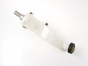 Infiniti Q30 (2015–2018) Brake master cylinder 460105DA9A - 3