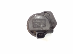 Infiniti Q30 (2015–2018) Auxiliary water pump A2118350028 - 3