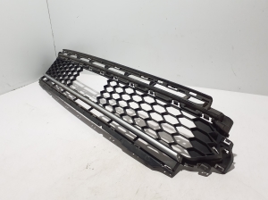 Volkswagen Golf VII (2012–2026) Front bumper lower grille 5G0853677K - 2