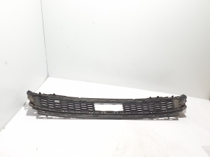 Volkswagen Golf VII (2012–2026) Front bumper lower grille 5G0853677K - 4