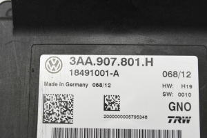 Volkswagen Passat B7 (2010–2014) Electric parking brake control module 3AA907801H - 2