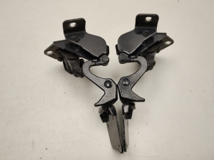 Mercedes Benz E-Class W207 (2009–2017) Trunk lid hinge A2077500428 - 5