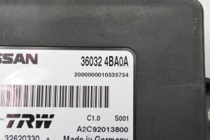 NISSAN Qashqai (2013–2021) Electric parking brake control module 360324BA0A - 3