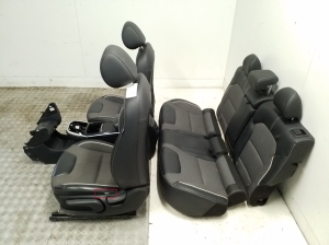 Kia Niro (2016–2022) Salons un tā detaļas - 18