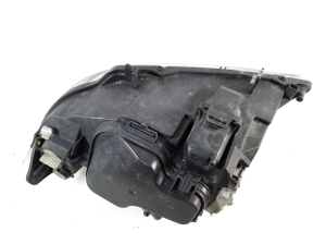 BMW 3 SERIES E90 (2004–2013) Esituli ja selle osad - 2