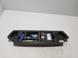   Tööriistakast pakiruumis ja selle osad  - 32371002 