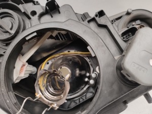 Mercedes Benz E-Class W211 (2002–2009) Scheinwerfer vorne - 3