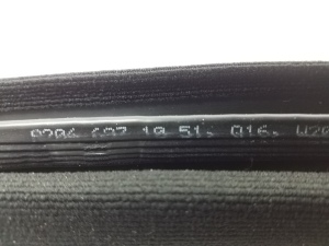 Mercedes Benz C-Class 204 (2007–2014) Esiukse tihenduskumm A20469710519B00 - 2