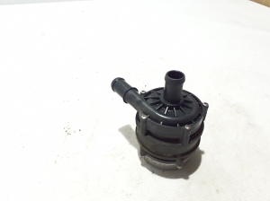   Zusatzwasserpumpe  - 32135208 