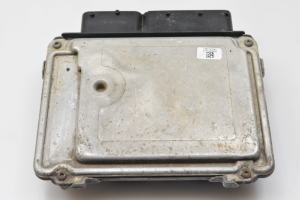 Volkswagen Passat B6 (2005–2010) Engine control unit 03G906056L - 4