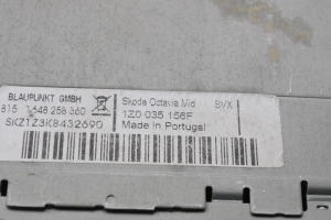 Skoda Octavia II (2004–2013) Radio (head unit) 1Z0035156F - 4