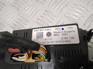 Volkswagen Polo VI (2017–2026) Heater control panel 2G0907044L - 3