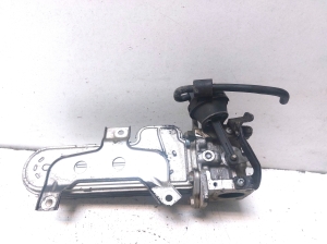 AUDI A3 8P (2003–2012) Refroidisseur de vanne EGR 038131513 - 2
