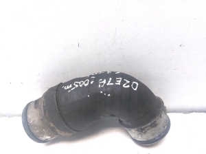 Volkswagen Jetta (2005–2011) Intercooler hose 1T0145790B - 3