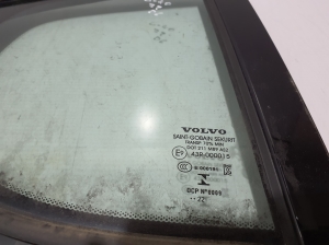 VOLVO C 40 I (2022–2026) Dreiecksfenster Tür hinten 32368704 - 2