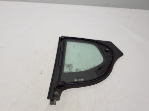 VOLVO C 40 I (2022–2026) Dreiecksfenster Tür hinten 32368704 - 3
