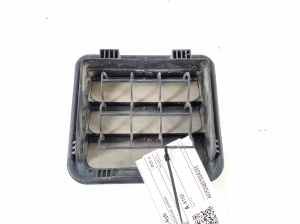 Kia Niro (2016–2022) Rear fender vent grille 97510D3000 - 2