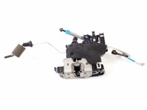 Infiniti Q30 (2015–2018) Front door lock 805015DM1B - 4