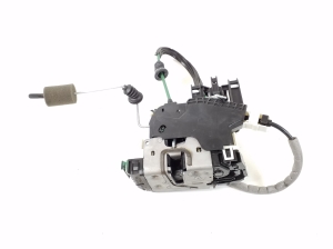 Infiniti Q30 (2015–2018) Rear side door lock 825015DM1B - 3