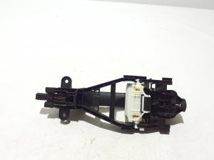 VOLVO C 40 I (2022–2026) Front door external opening handle and its details - 3