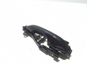 VOLVO C 40 I (2022–2026) Rear side door exterior handle and its parts - 3