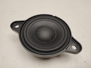 Mercedes Benz CLS-Class 218 (2011–2018) Rear side door speaker A2048205902 - 3