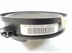 Infiniti Q30 (2015–2018) Speaker A2468200100 - 3
