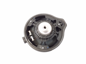 Infiniti Q30 (2015–2018) Speaker A2468200100 - 3