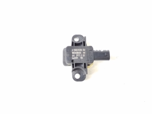 Airbag sensor - A1668210351