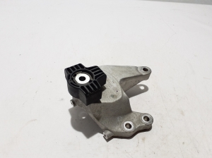 VOLVO C 40 I (2022–2026) Engine mount 32380056 - 2